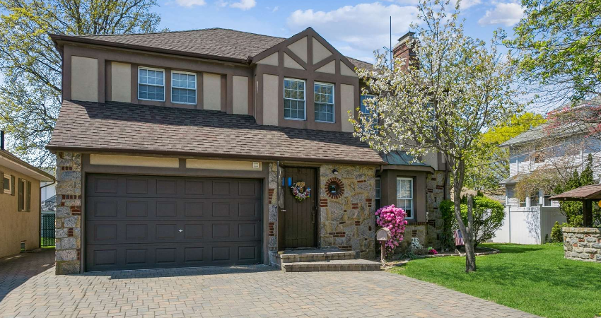 John Varghese  Long Island